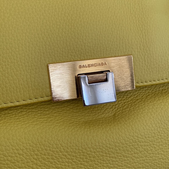 Balenciaga Leather Le Dix New Cartable Shoulder Bag - Picture 3 of 17
